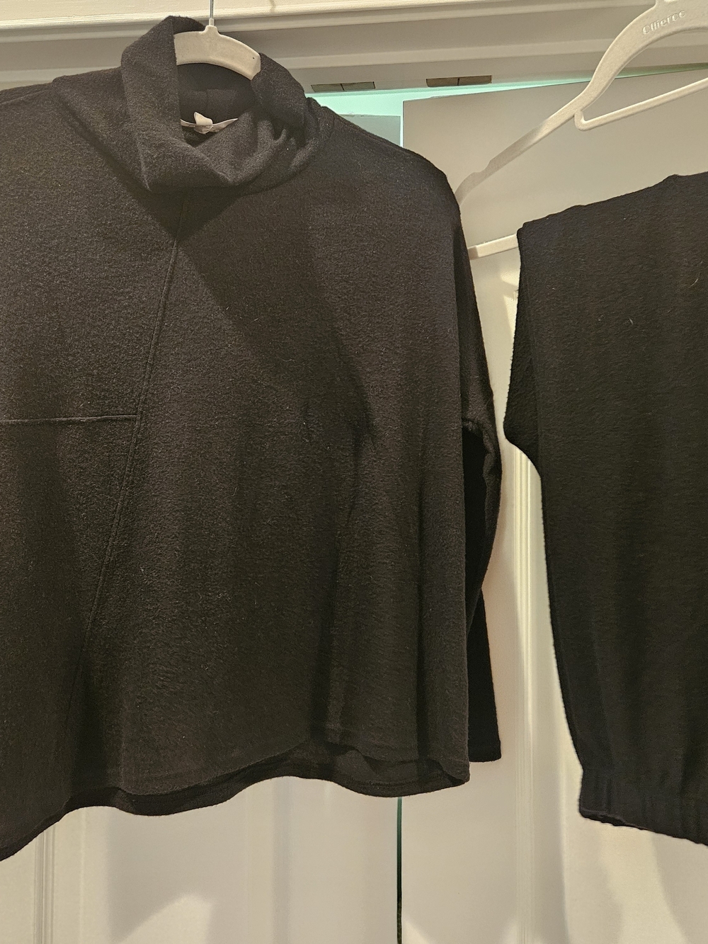 LBLC the label Black Turtleneck Boxy Pullover